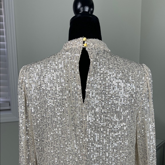 Julia Jordan Long Sleeve Sequin Dress in Cream Ladies Size 8 - Picture 8 of 16